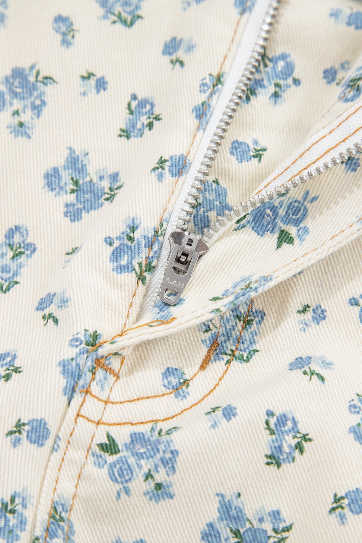 Floral Grommet Knot Waist Barrel Leg Jeans